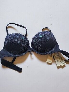 Gilly Hicks Bra